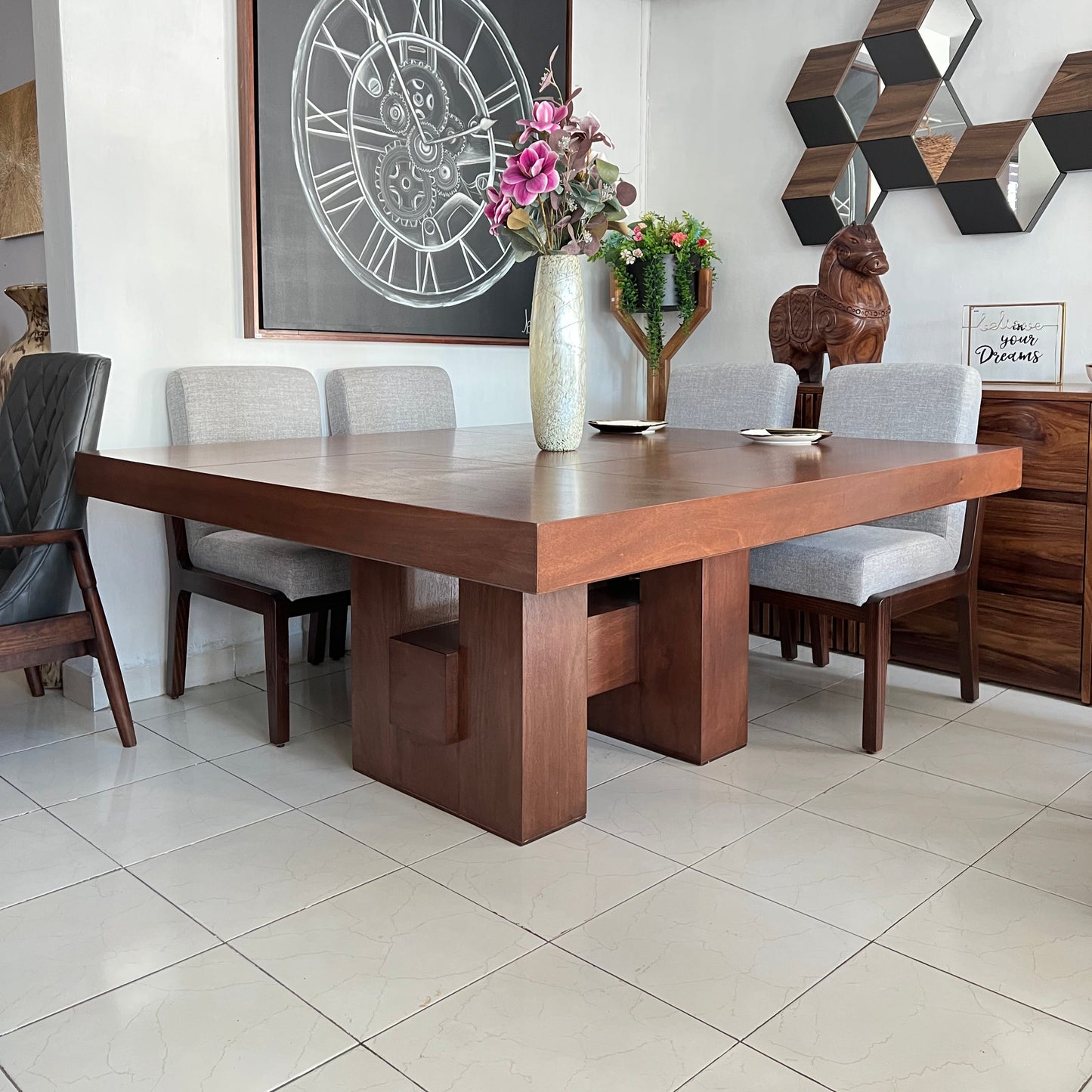 Comedor Milan Cuadrado