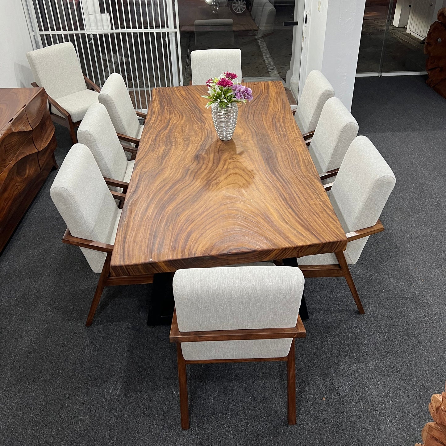 Comedor Planchón Parota