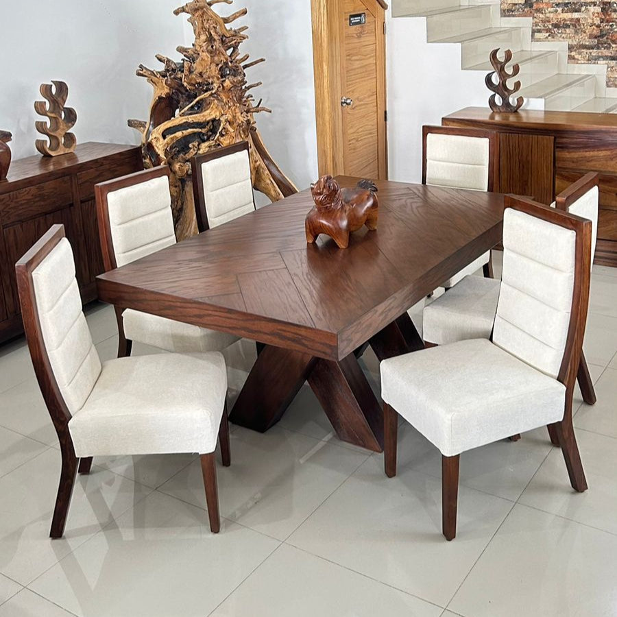 Comedor Dubai Okume