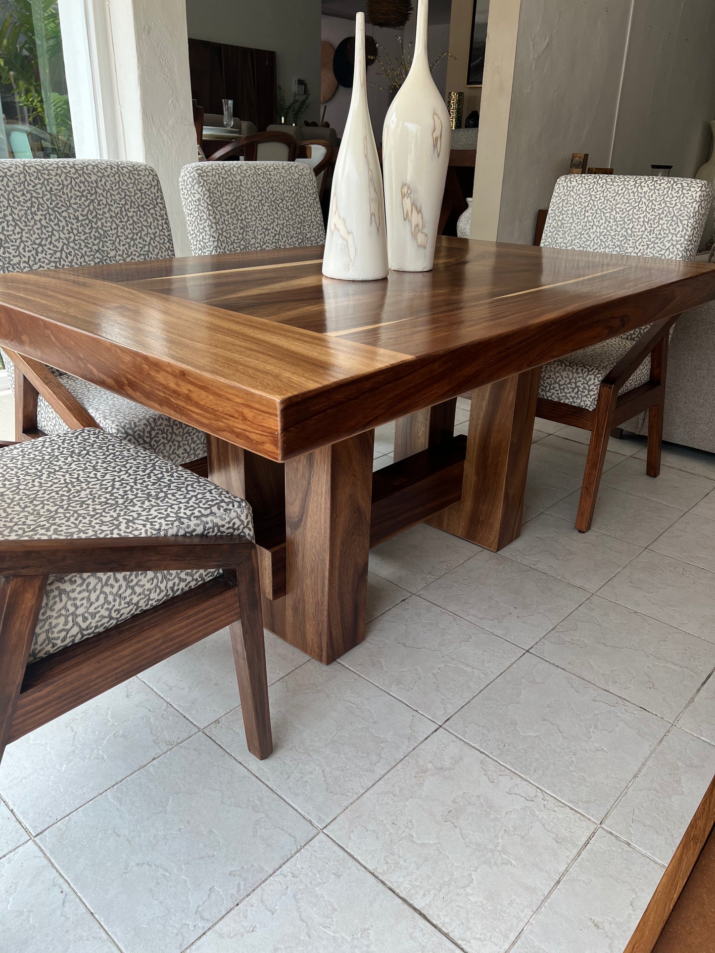 Comedor Milan 6sillas PAROTA