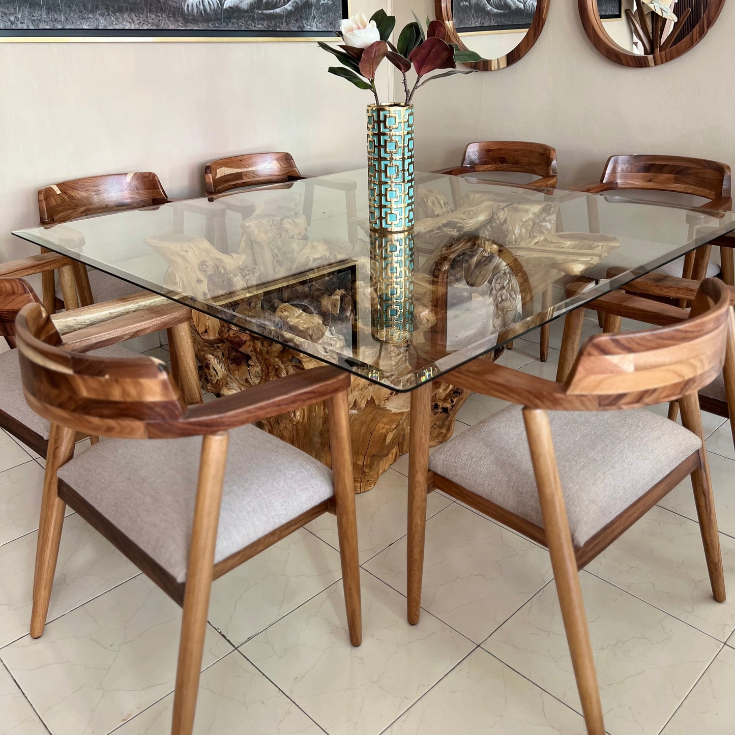 Comedor Raiz Cueramo