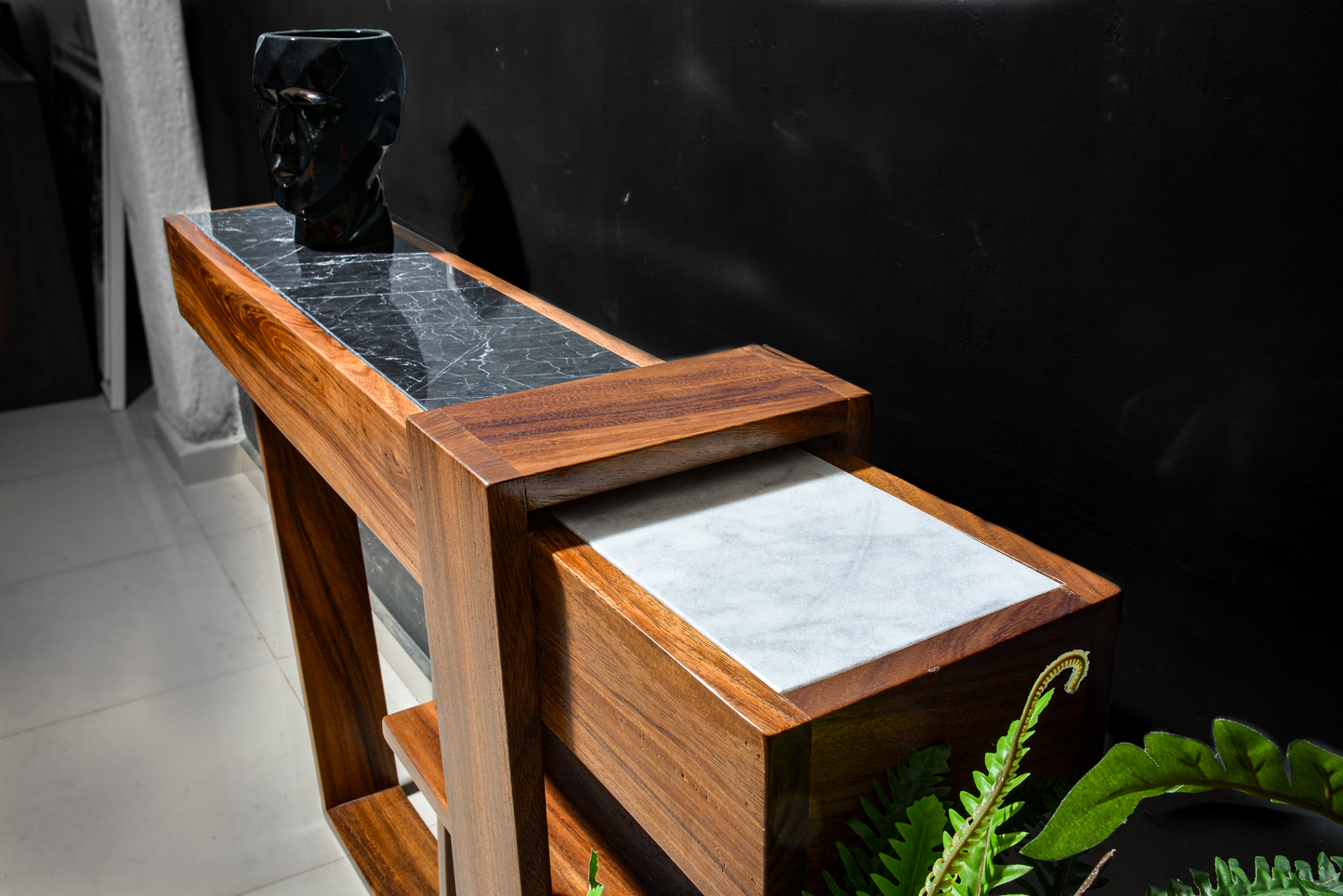 Credenza Tikal