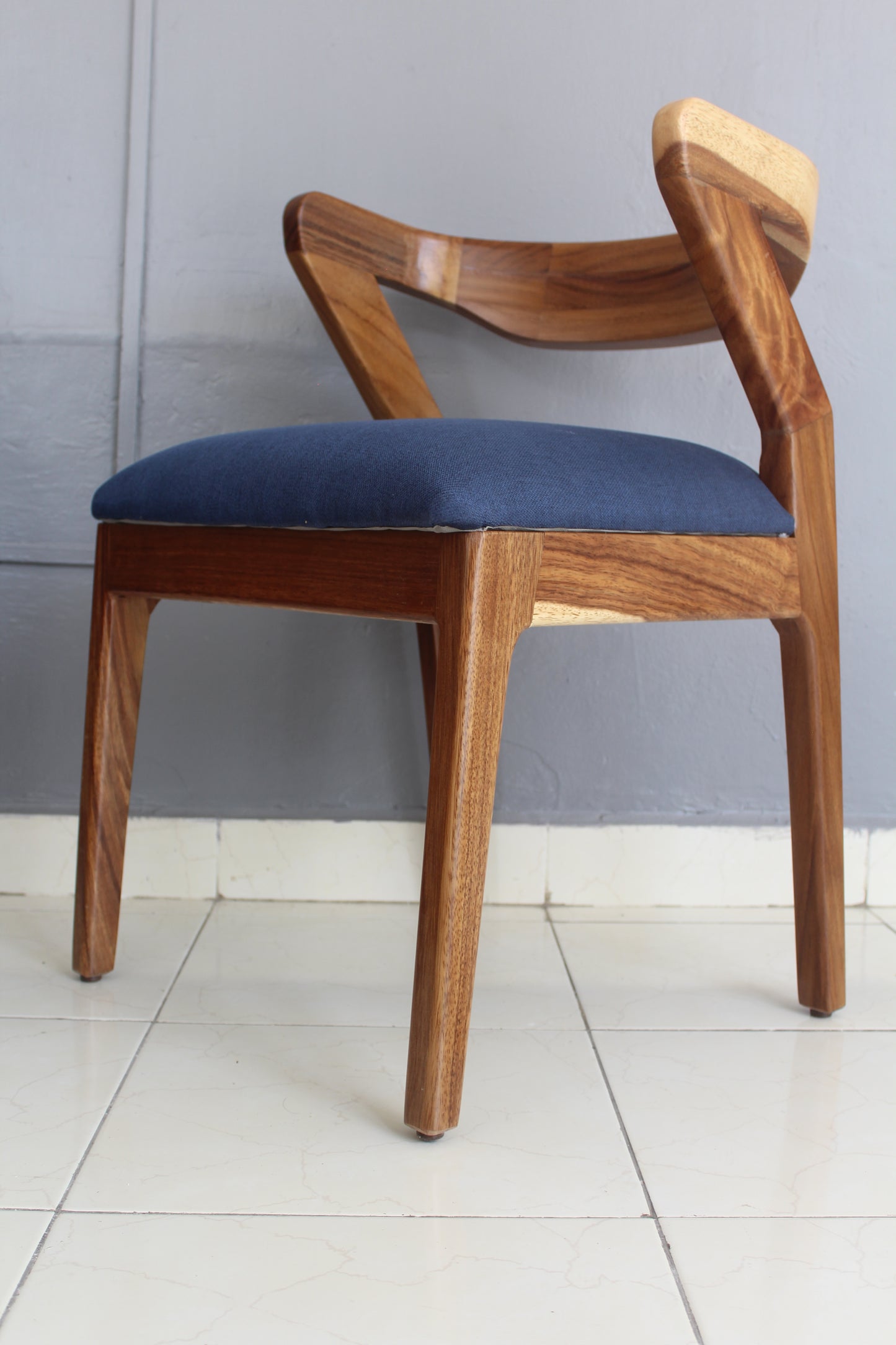 Silla Cali